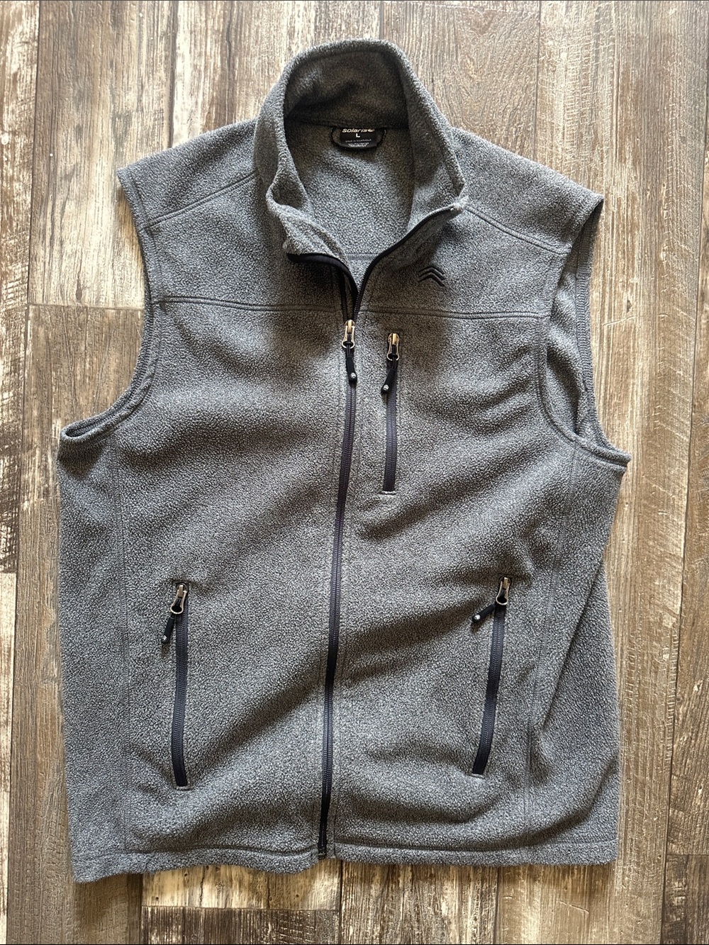 Men's Solaris Grey Full-Zip Fleece Vest with Zippered Pockets